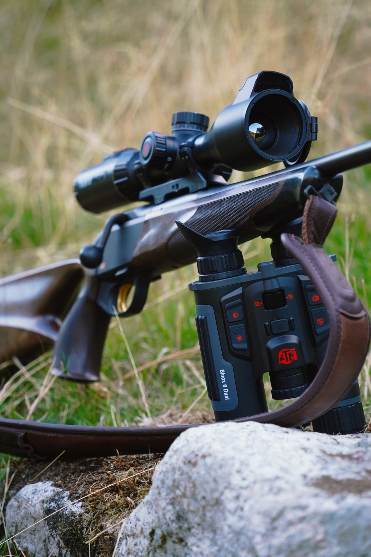 ATN BinoX 6 Dual 384 Multispektral-Fernglas mit LRF